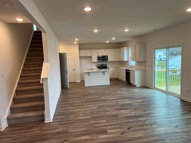 3855 Kindler Ct, Columbia, TN 38401