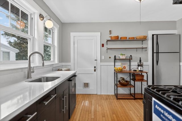 519 Belmont Street 2, Belmont, MA 02478