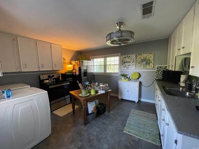 1715 Short S West Avenue, El Dorado, AR 71730