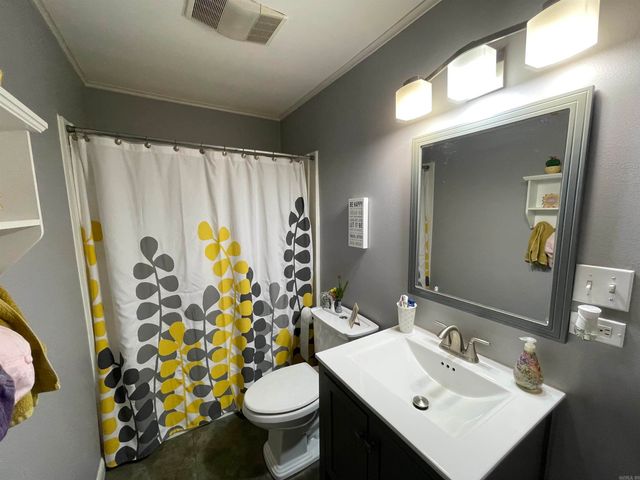 1715 Short S West Avenue, El Dorado, AR 71730