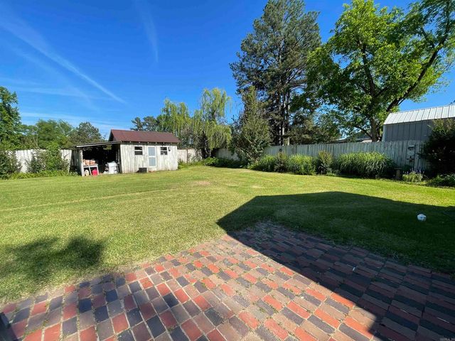 1715 Short S West Avenue, El Dorado, AR 71730