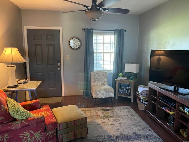 1715 Short S West Avenue, El Dorado, AR 71730