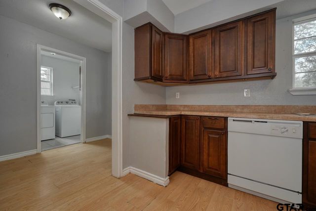 11852 FM 2710, Lindale, TX 75771