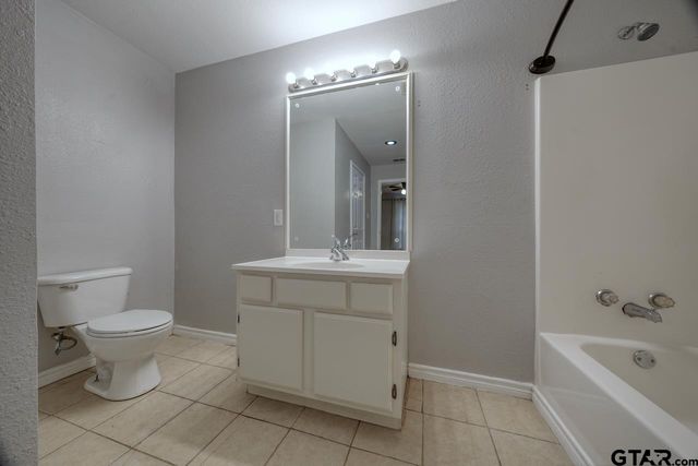 11852 FM 2710, Lindale, TX 75771