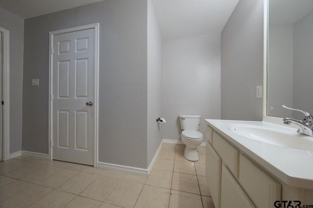 11852 FM 2710, Lindale, TX 75771