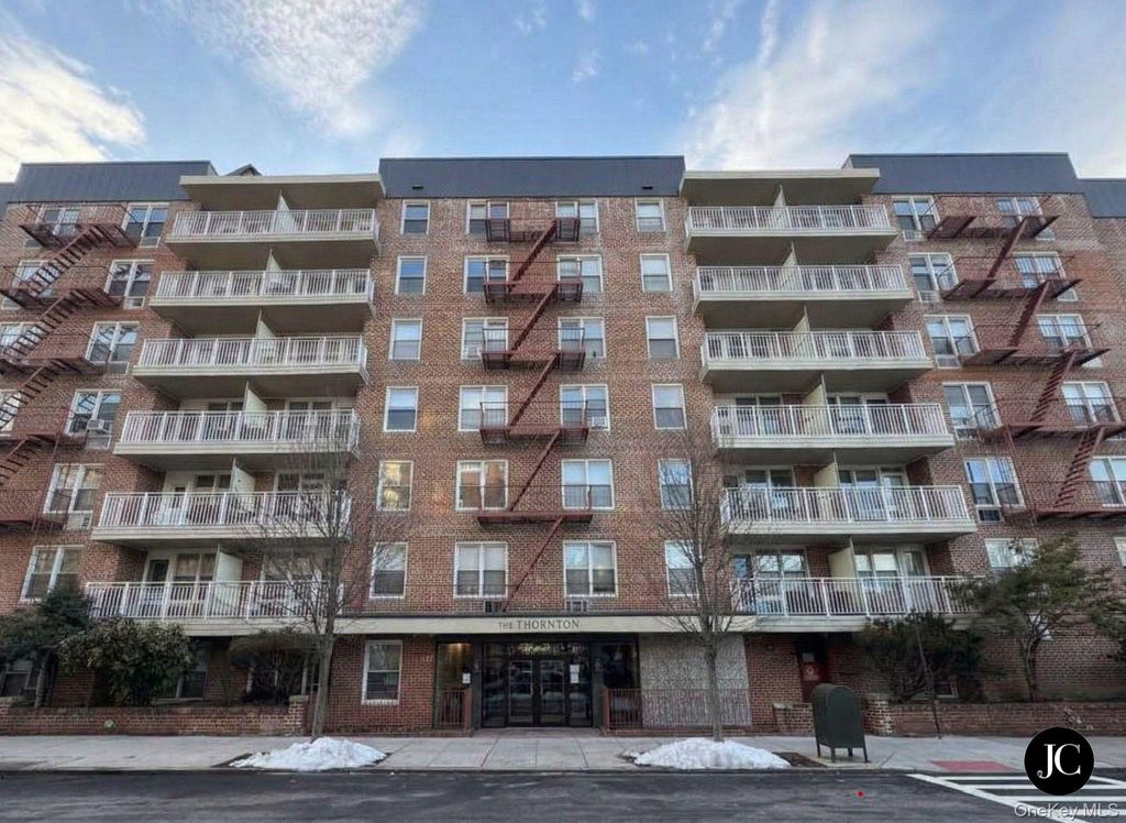 68-20 Selfridge Street 3L, Forest Hills, NY 11375
