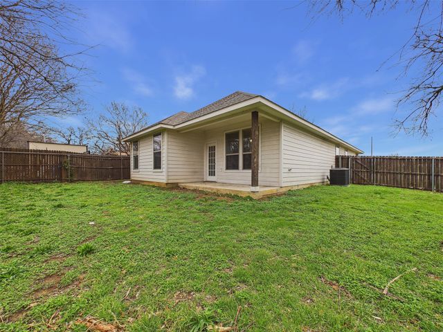 4405 Chickasaw Avenue, Fort Worth, TX 76119