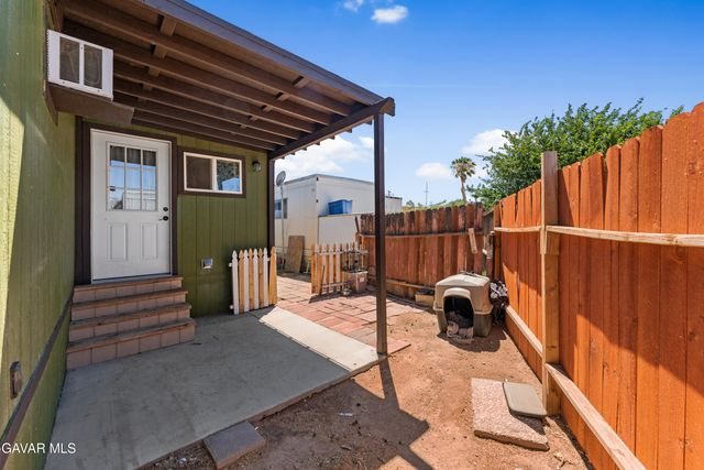 723 W Avenue I Spc C41, Lancaster, CA 93534
