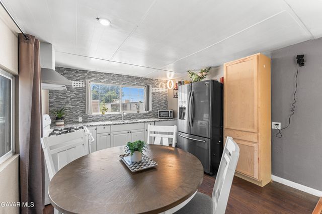 723 W Avenue I Spc C41, Lancaster, CA 93534