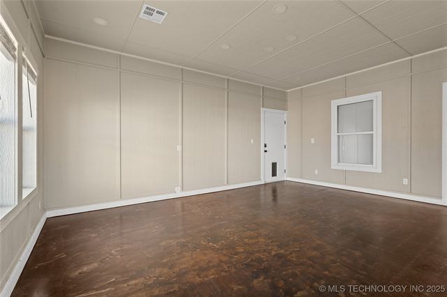 335 Travertine, Ardmore, OK 73401