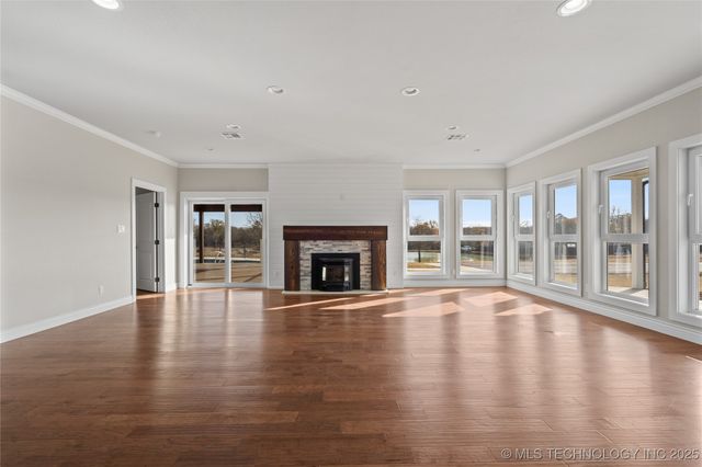 335 Travertine, Ardmore, OK 73401