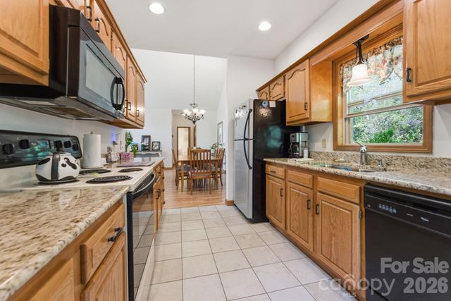 24 Pine Bluff Lane 17, Whittier, NC 28789