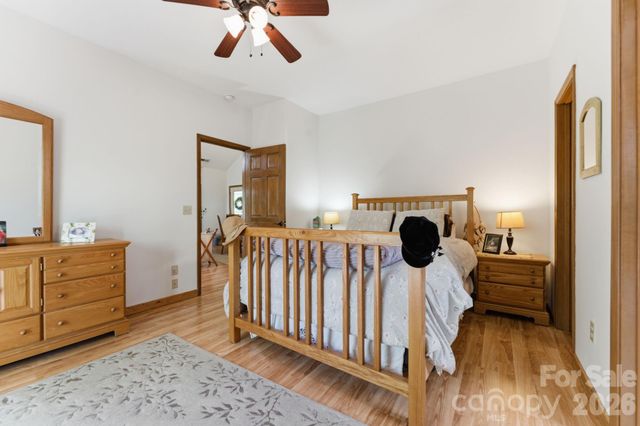 24 Pine Bluff Lane 17, Whittier, NC 28789