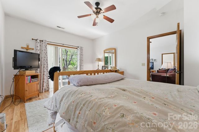 24 Pine Bluff Lane 17, Whittier, NC 28789