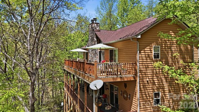 24 Pine Bluff Lane 17, Whittier, NC 28789
