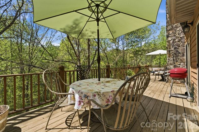24 Pine Bluff Lane 17, Whittier, NC 28789