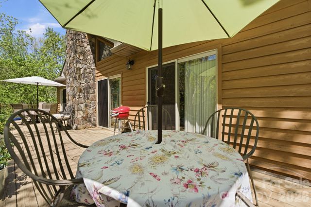 24 Pine Bluff Lane 17, Whittier, NC 28789