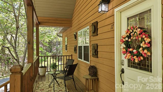 24 Pine Bluff Lane 17, Whittier, NC 28789