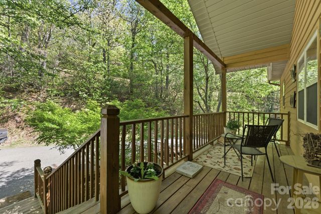 24 Pine Bluff Lane 17, Whittier, NC 28789