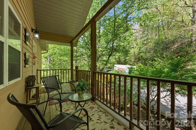 24 Pine Bluff Lane 17, Whittier, NC 28789