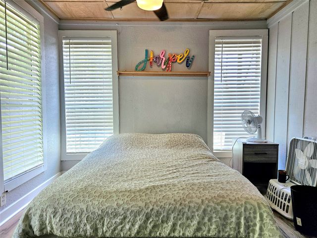 1029 W Shepherd Street, Denison, TX 75020