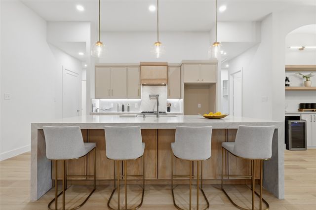 1004 Devonshire Drive N, Forney, TX 75126