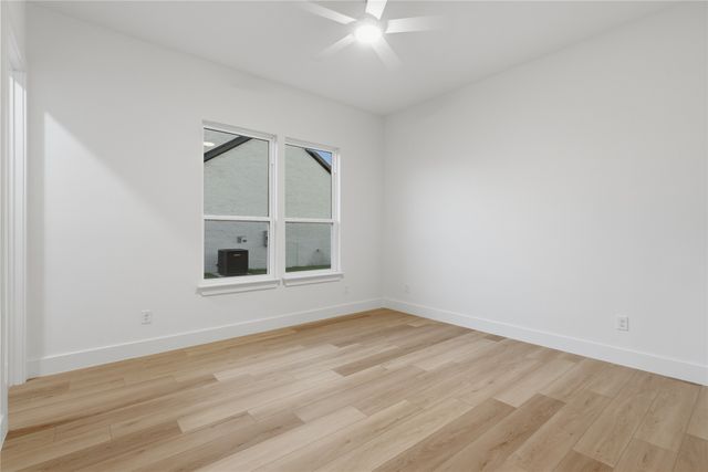 1004 Devonshire Drive N, Forney, TX 75126