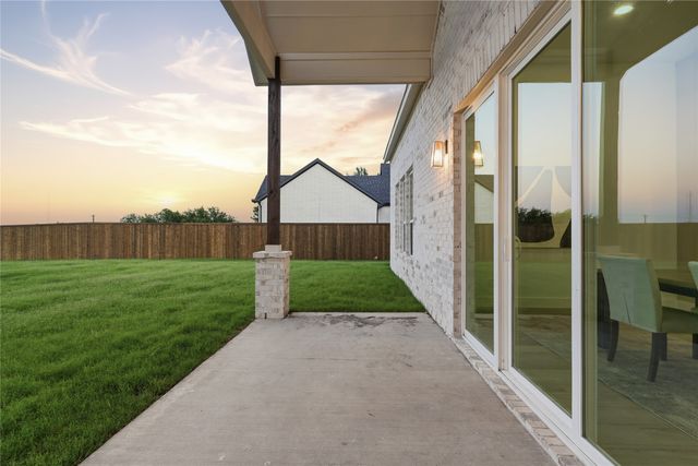 1004 Devonshire Drive N, Forney, TX 75126