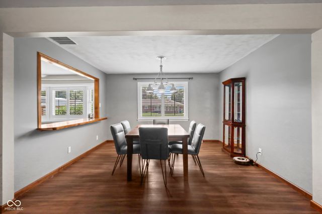 885 Broadway North Drive, Plainfield, IN 46168