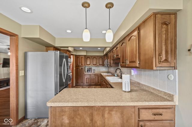 885 Broadway North Drive, Plainfield, IN 46168
