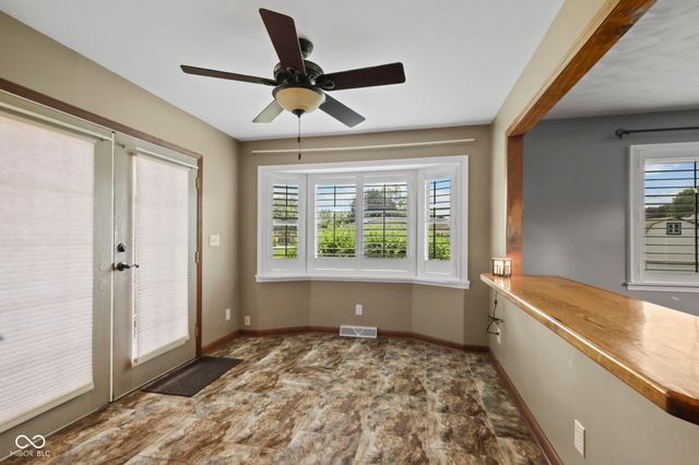 885 Broadway North Drive, Plainfield, IN 46168