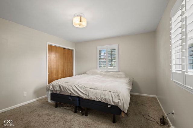 885 Broadway North Drive, Plainfield, IN 46168