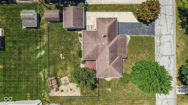 885 Broadway North Drive, Plainfield, IN 46168