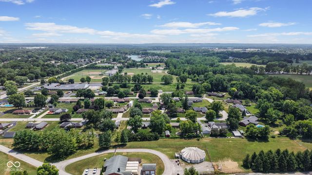 885 Broadway North Drive, Plainfield, IN 46168