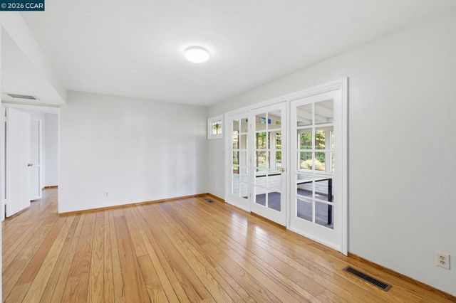 609 Teak Ct, Walnut Creek, CA 94598