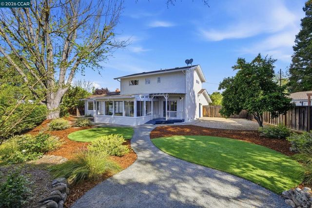 609 Teak Ct, Walnut Creek, CA 94598