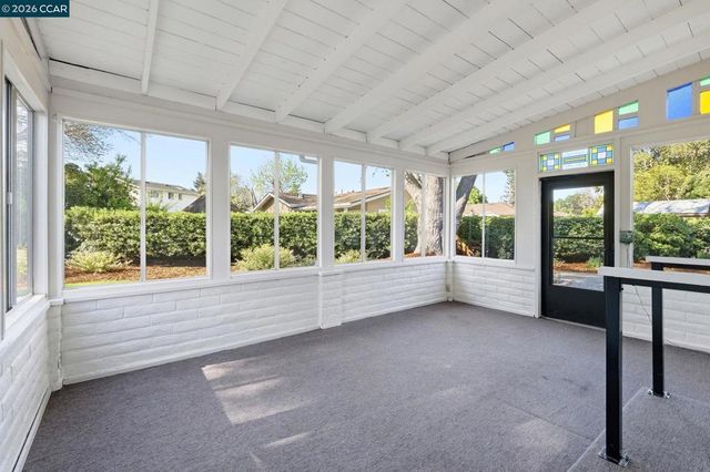 609 Teak Ct, Walnut Creek, CA 94598