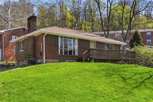 4940 3rd St, Penn Hills, PA 15147