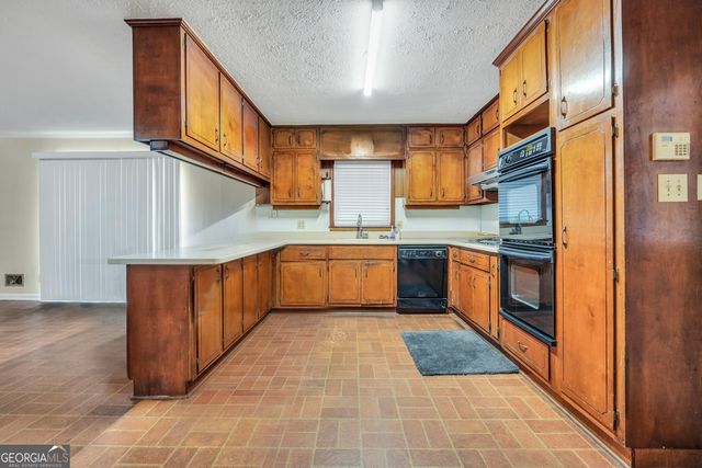 2058 Graham Road, Macon, GA 31211