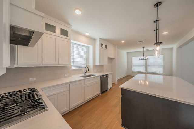 371 Cheyenne Mountain Drive, Ovilla, TX 75154