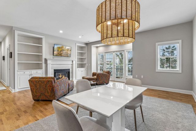 5000 Halifax Avenue S 107, Edina, MN 55424