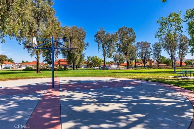 29568 Squaw Valley, Menifee, CA 92586