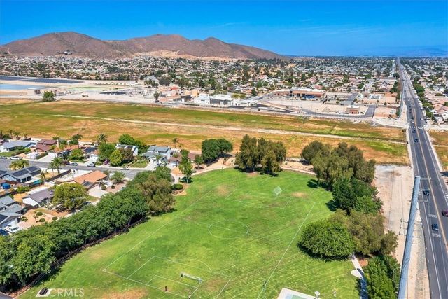 29568 Squaw Valley, Menifee, CA 92586