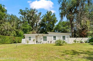 10521 RUTGERS Road, Jacksonville, FL 32218