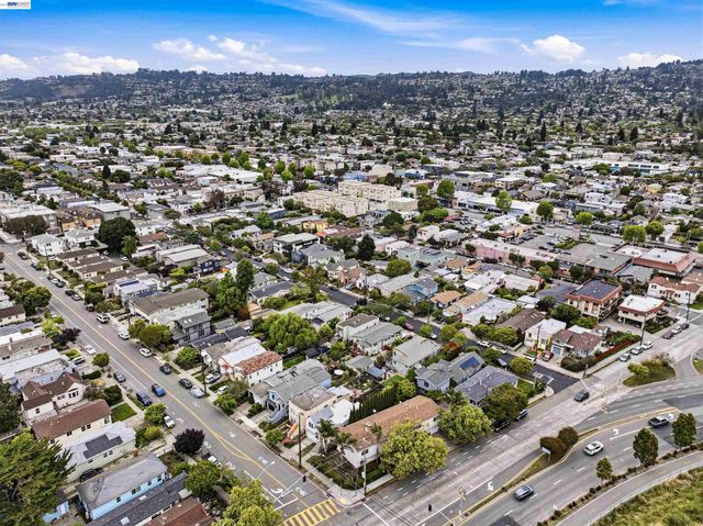 955 Jackson St, Albany, CA 94706