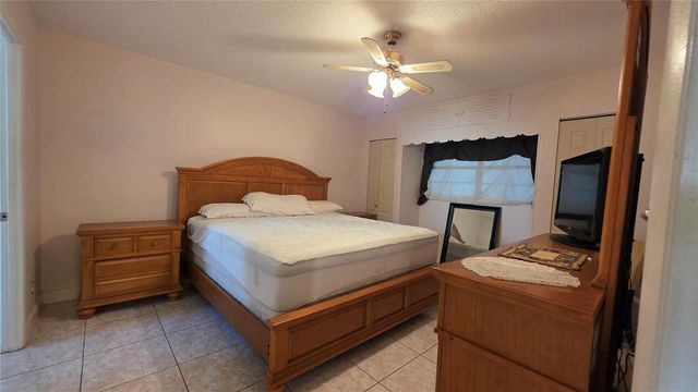 5111 W Oakland Park Boulevard 104, Lauderdale Lakes, FL 33313