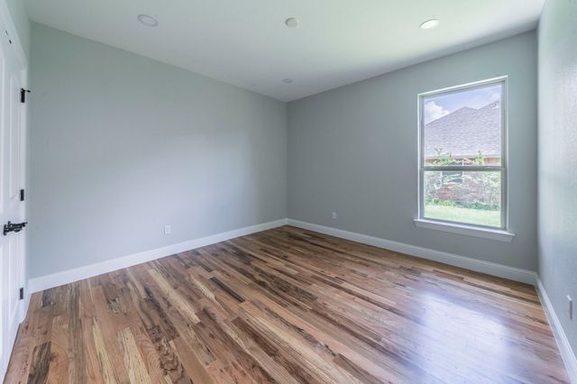 938 Fairway Drive, Duncanville, TX 75137