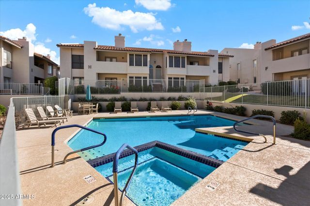 1820 E MORTEN Avenue 117, Phoenix, AZ 85020