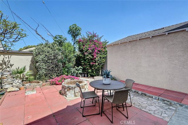 1203 W 160th Street, Gardena, CA 90247