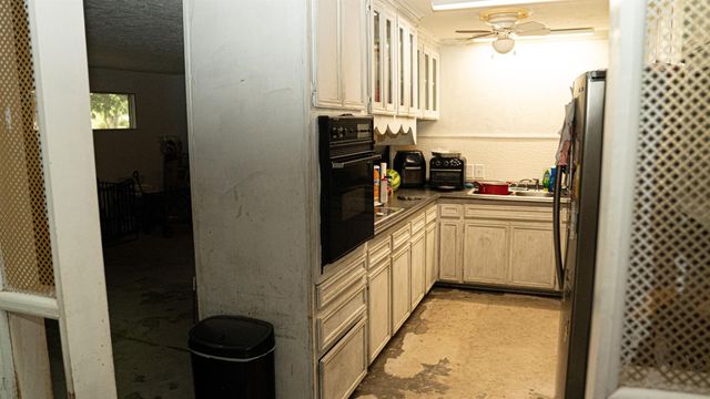 7735 Coburn Drive, Beaumont, TX 77707